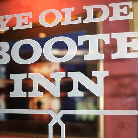 Ye Olde Boote Inn Oswestry Ngoại thất bức ảnh
