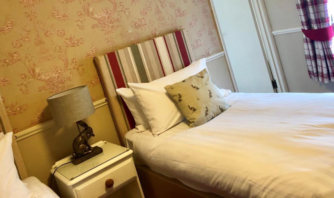Ye Olde Boote Inn Oswestry Ngoại thất bức ảnh